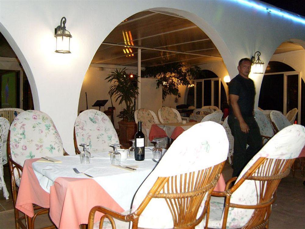 Hostal Talamanca Cala D´Or المظهر الخارجي الصورة